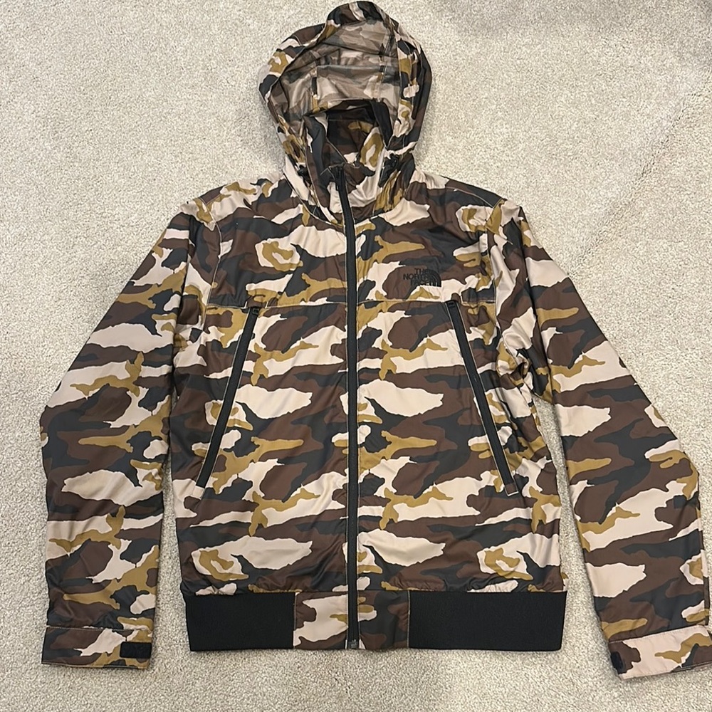 Camouflage Hooded Men's Jacket
